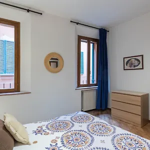 Modi, Appartamento